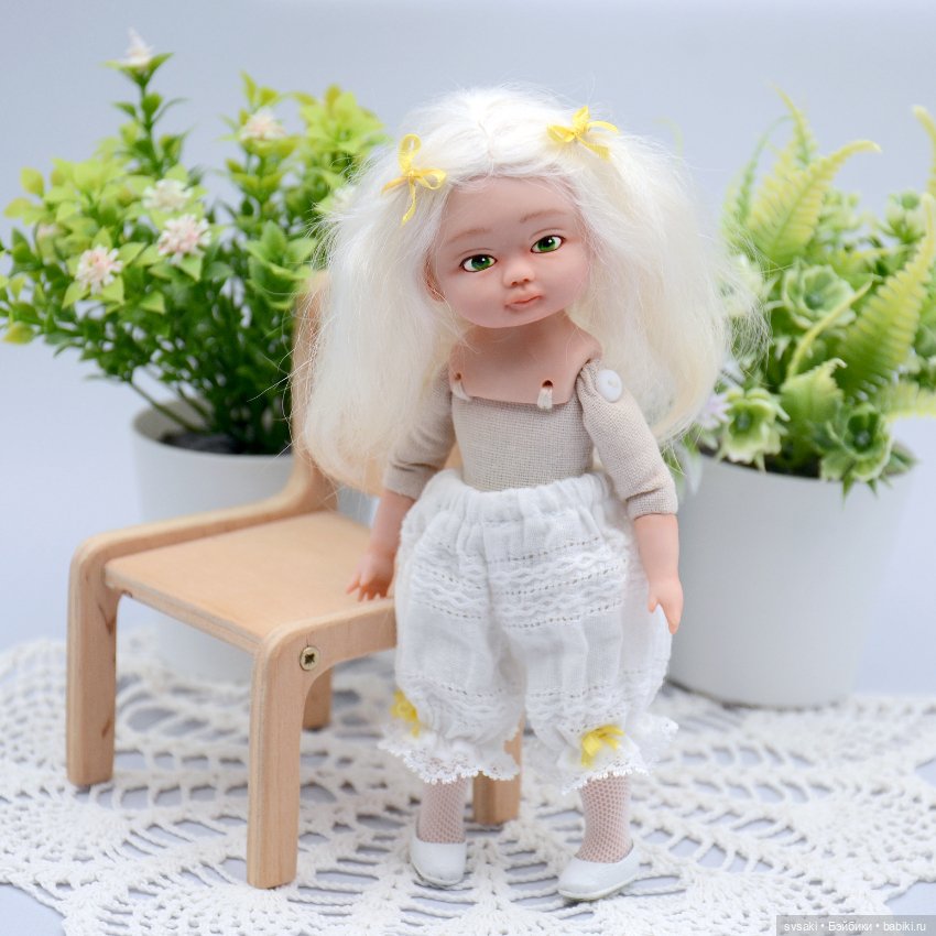 Интерьерная кукла, выполненная в смешанной технике (фото 4)