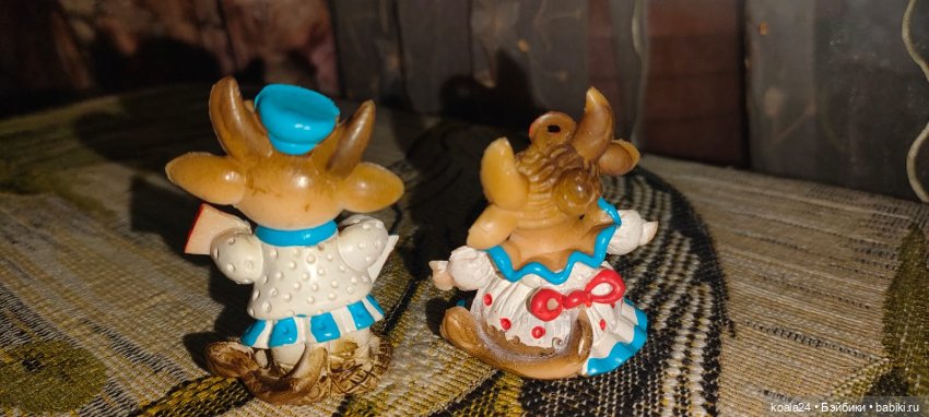 Игрушки СССР, литая резина. Бычок и коровка (фото 5)