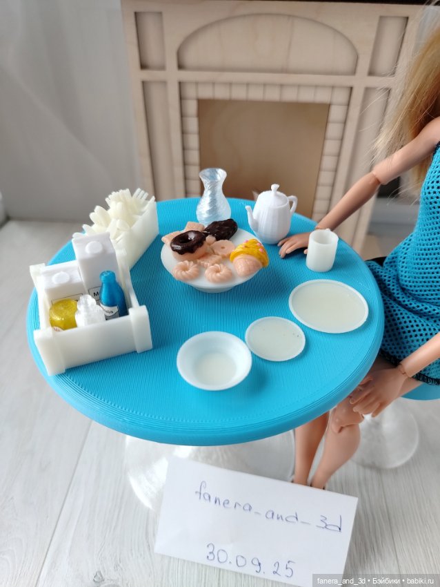 Набор мебели и посуды для Барби (фото 4)