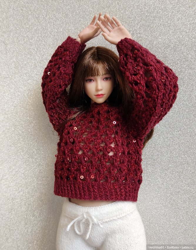 Белый кардиган, бардовый джемпер-сетка и туника с пайетками (фото 2)