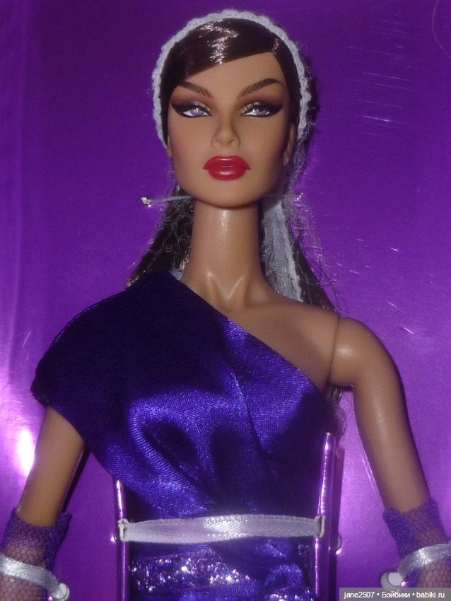 Fashion royalty Dania Haute Desire NRFB - 2020 Convention - редкий выпуск (фото 8)