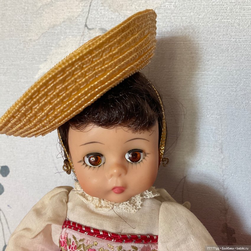 Итальянская красотка — Винтажные куклы и игрушки детства (фото 5)