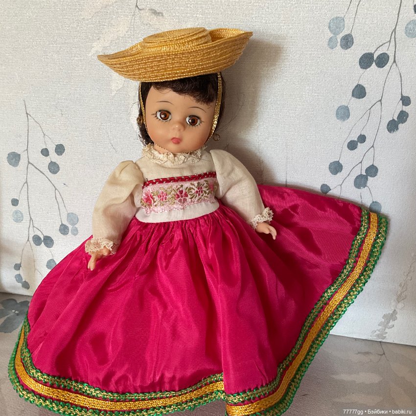 Итальянская красотка — Винтажные куклы и игрушки детства (фото 4)