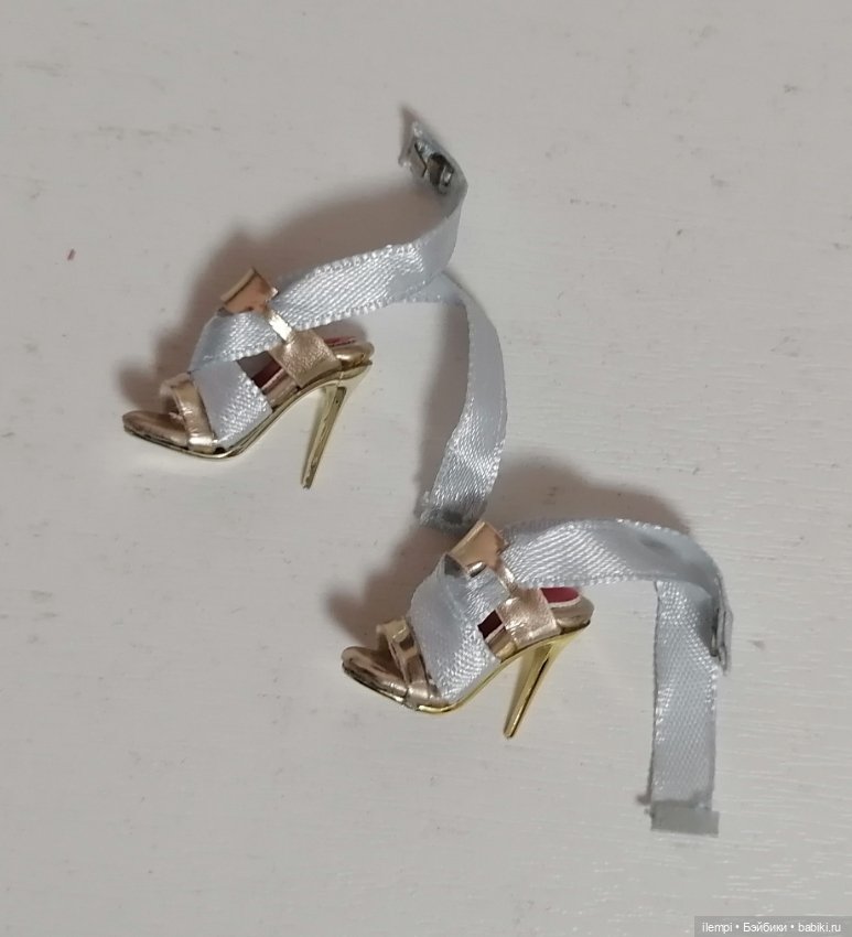 Туфли fashion royalty — Обувь для кукол