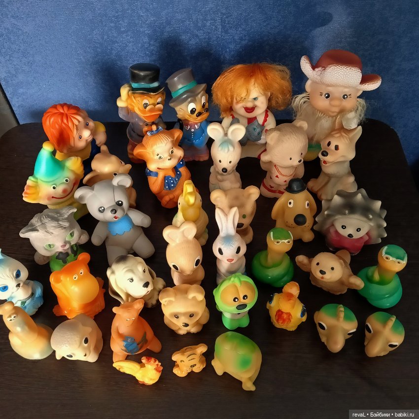 36 резиновых игрушек детства
