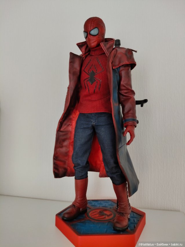 Человек паук в плаще — Коллекционные фигурки (фото 3)