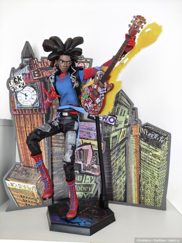 Человек паук Панк из мультфильма