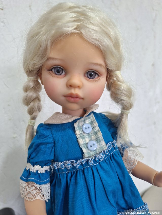 Продам головушку ООАК Paola Reina (фото 3)