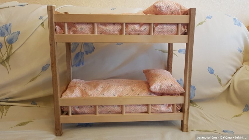 Набор: Винтажная деревянная двухъярусная кровать с новой постелькой