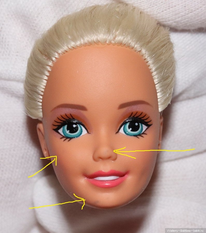 Голова Winter Renaissance Barbie (фото 3)