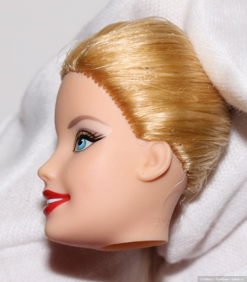 Голова Holiday Barbie 2014 (фото 5)