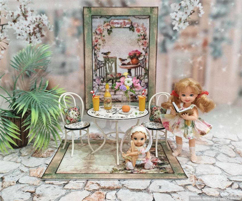 Комплект мебели и текстиля "House of Roses"