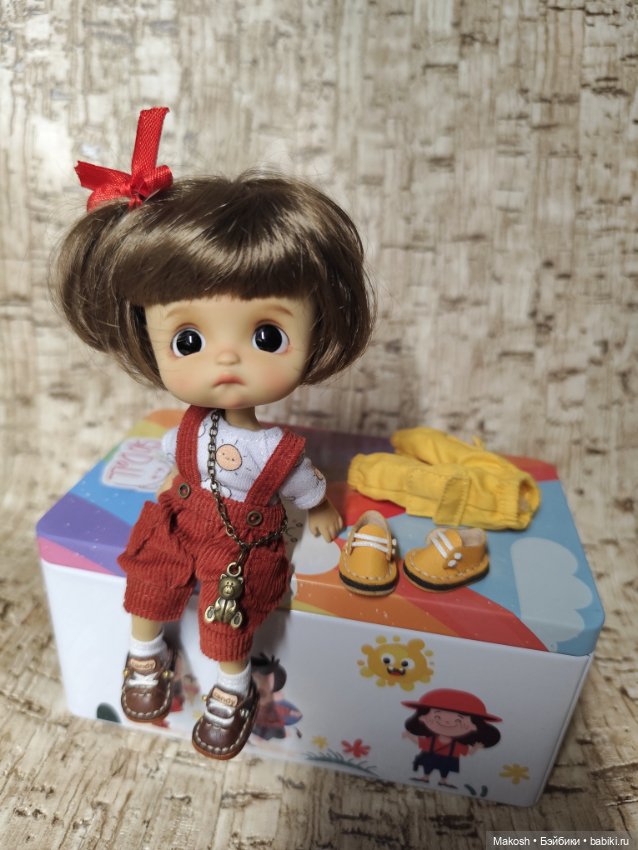 Маленькая куколка Stodoll ( Стодолл )