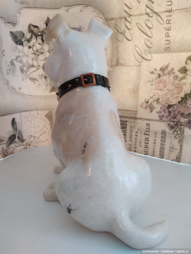 Редкость! Фигурка счастливого Стаффи в ошейнике с шипами от Georg Williams (фото 3)
