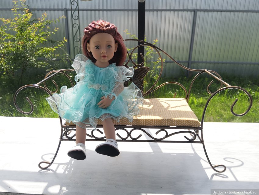 Кованый диванчик для кукол (фото 3)