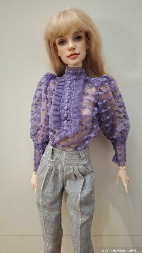 Блуза на авторских девочек 1/4