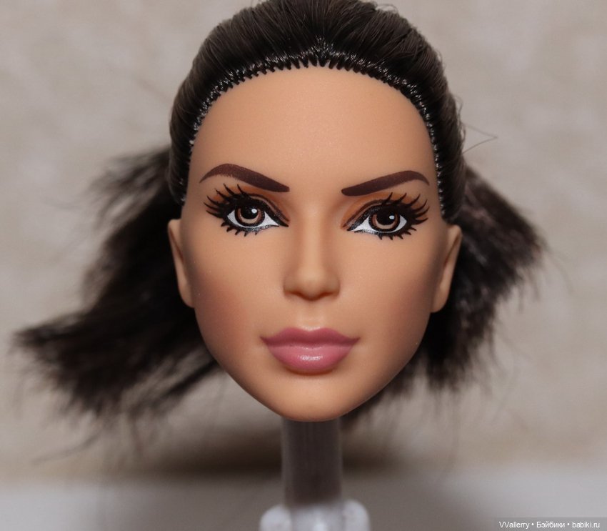 Голова чудо женщины — Тела и головы для кукол