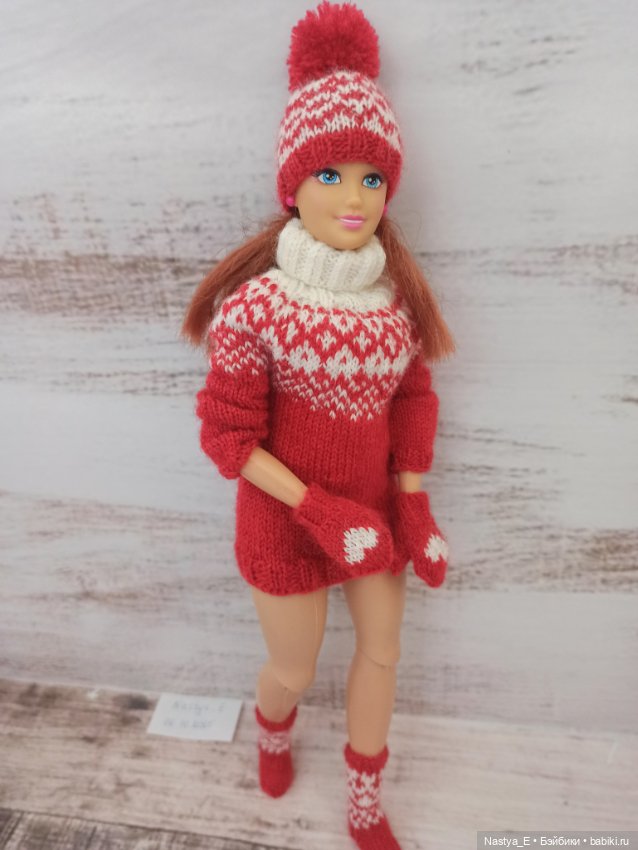 Вязаный комплект для кукол (фото 5)