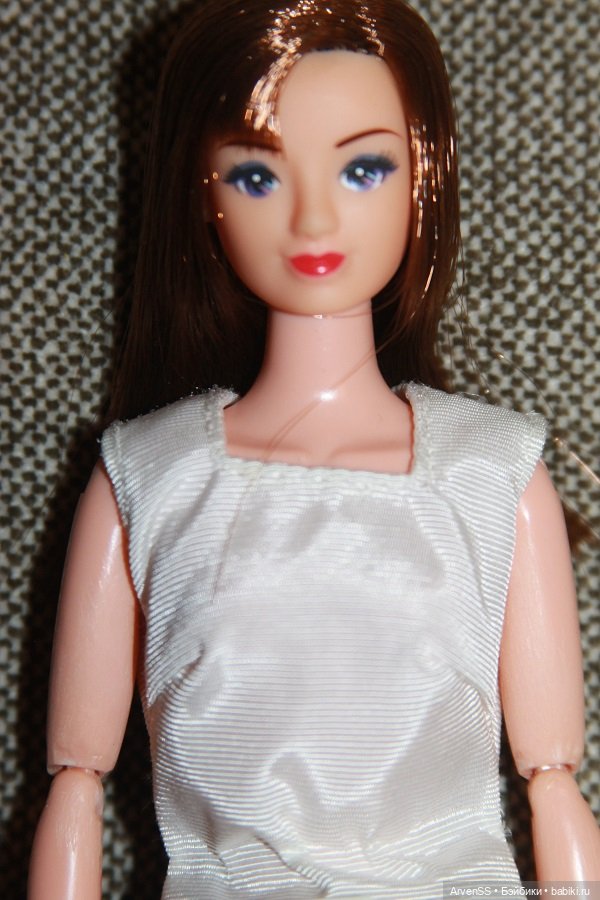 Винтажная кукла-портретка японской модели и актрисы Uno Kanda компании Такара (фото 2)