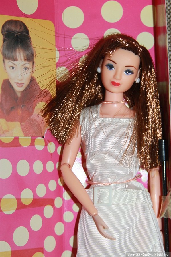 Винтажная кукла-портретка Uno Kanda компании Такара (фото 4)