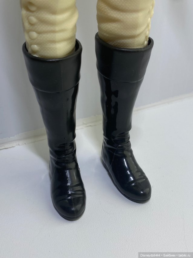 Портретный принц Эрик (Джона Хауэр-Кинг) от Mattel (2023) (фото 5)