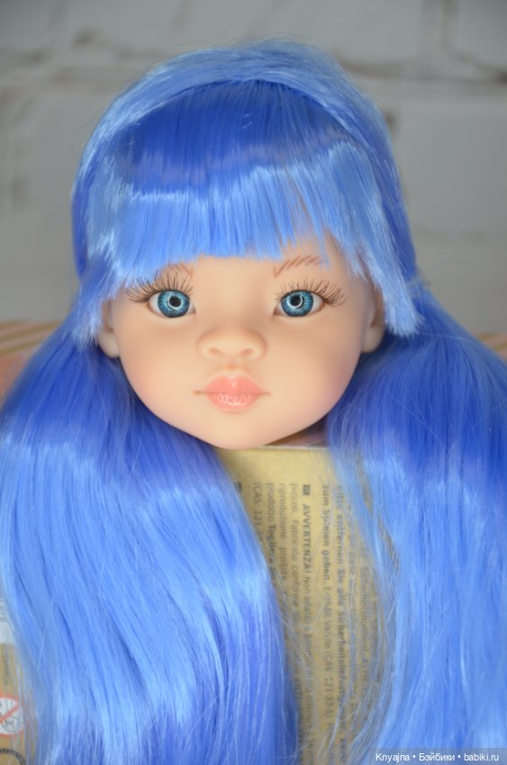 Голова Лиу с голубыми волосами от Паола Рейна (фото 2)