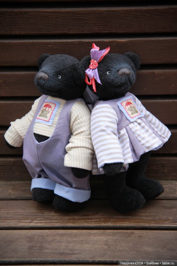 Парочка темно-синих медведе (фото 5)