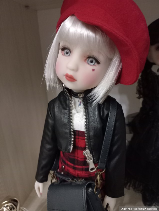 Сабрина 2 Руби Ред — Игровые куклы (фото 5)