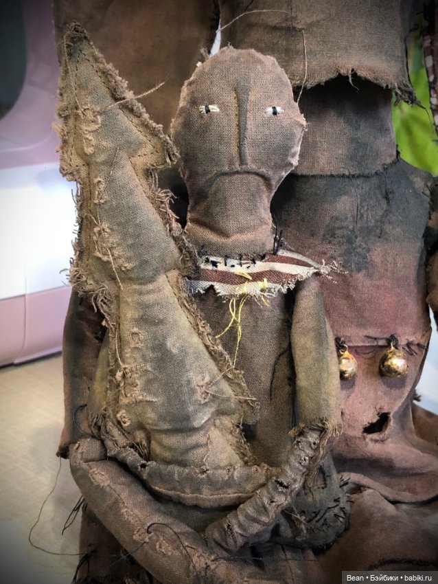 Жуткая чердачная кукла ручная работа (фото 3)