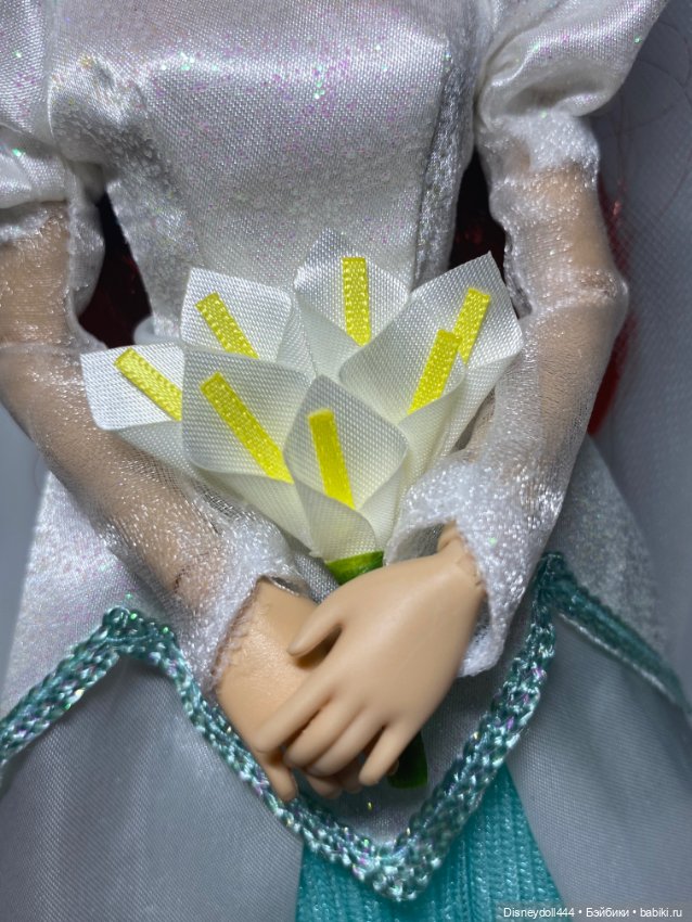 Свадебная кукла Ариэль от ShopDisney (2019) (фото 3)