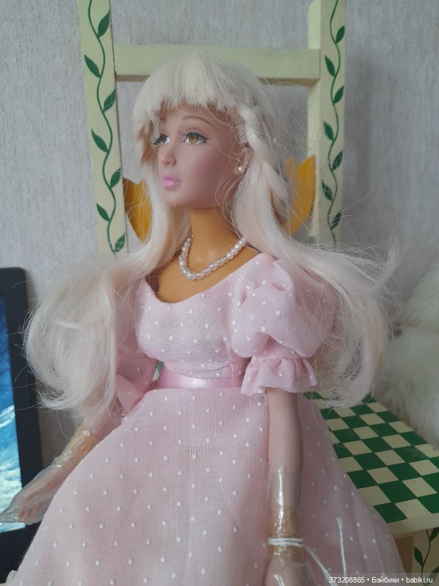 Красавица блондинка от мадам Александр (фото 2)