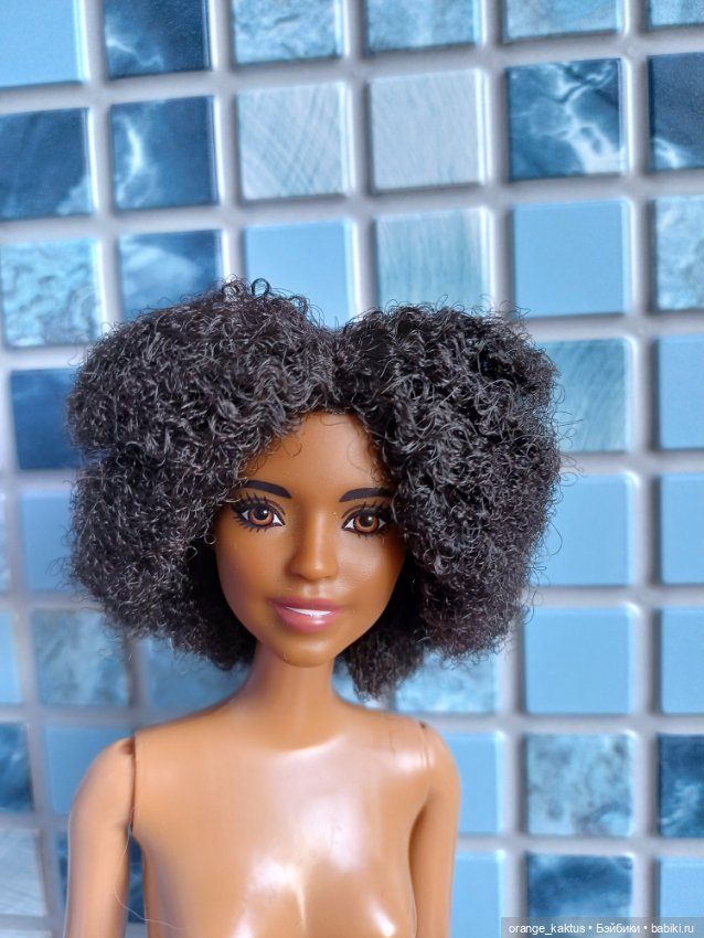 Барби от Маттел на аналоговом теле (фото 2)