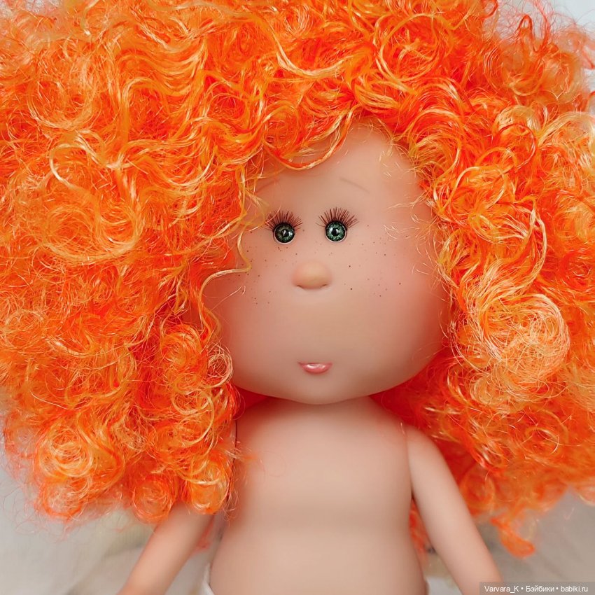 Nines D Onil Мия, рыжие кудри, 30 см (фото 9)