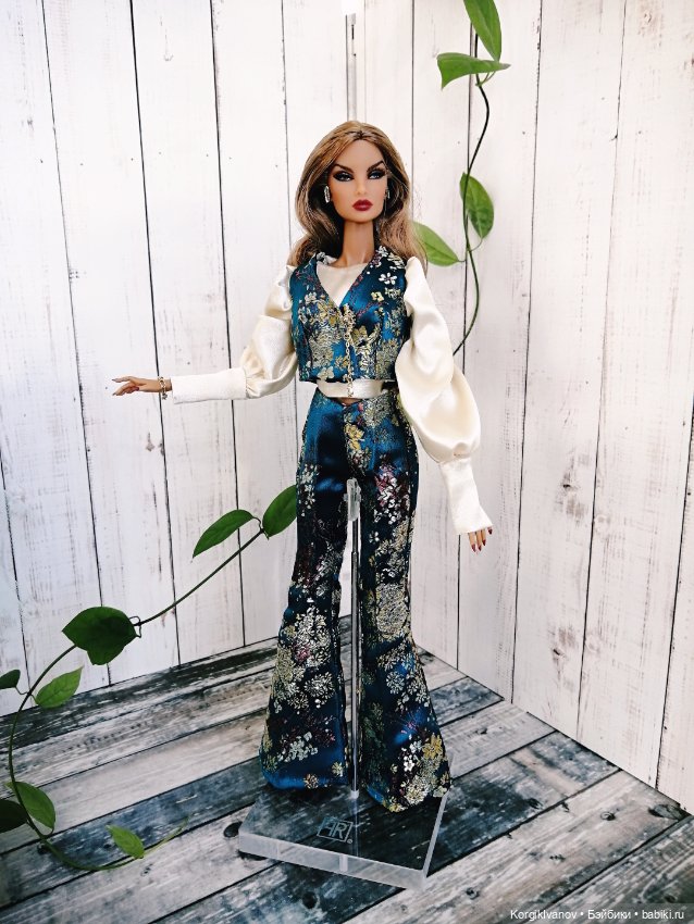 Нарядный костюм для integrity FR