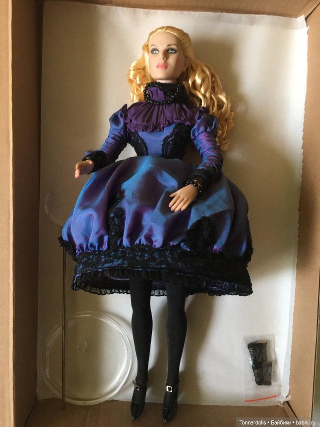 Кукла Tonner GOLDILOCKS Re-Imagination Златовласка от Тоннер 2008 (фото 5)