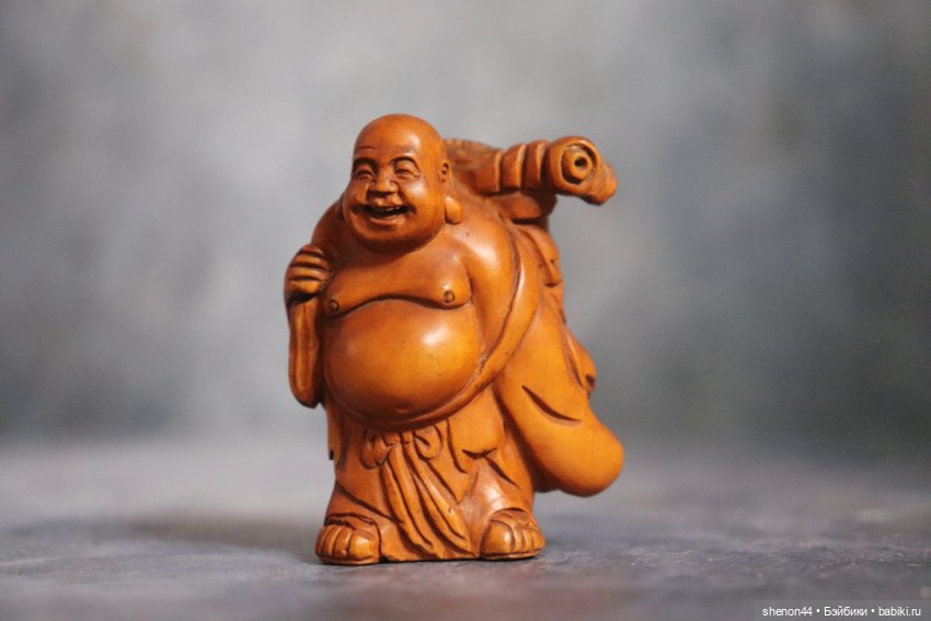 Нэцкэ "Идущий Будда". Винтаж