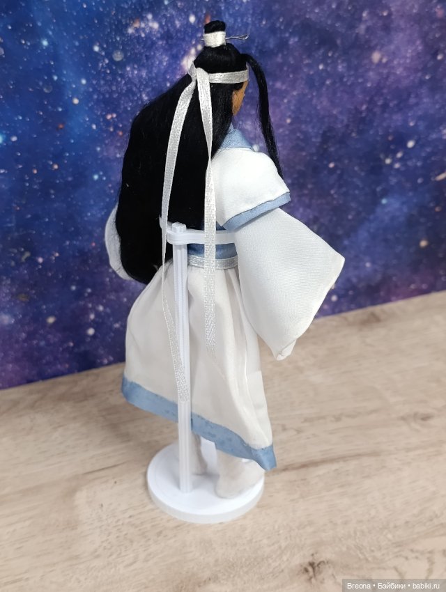 Подставка для высоких кукол формата Ob11 (фото 3)