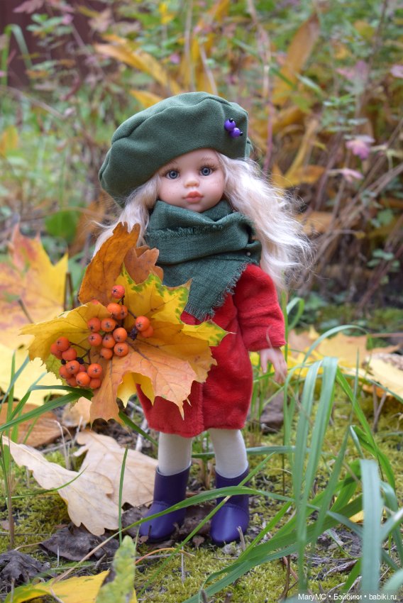 Пальто, берет, шарфик на Паола Рейна 34 см