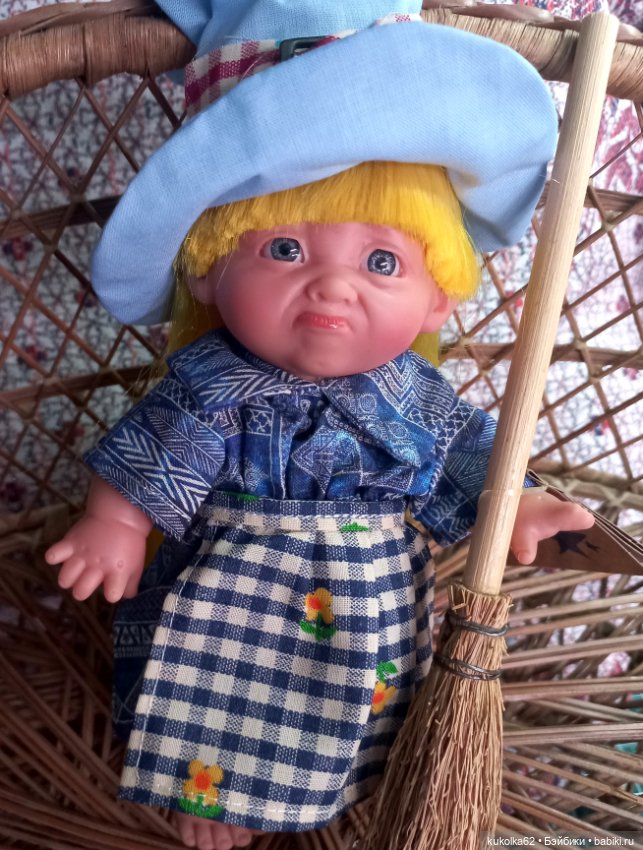 Маленькая ведьмочка — Игровые куклы