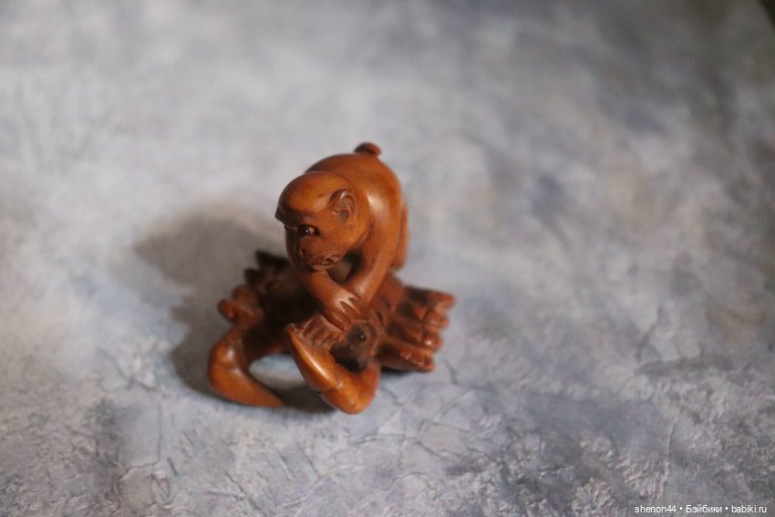 Нэцкэ "Обезьяна и краб". Подписана автором (фото 5)