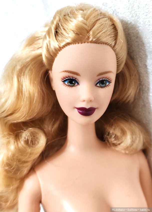 Продам НЮД Barbie Victorian Ice Skater Mattel 2000 (фото 4)