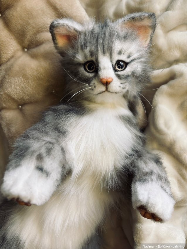Авторская игрушка серый Котенок