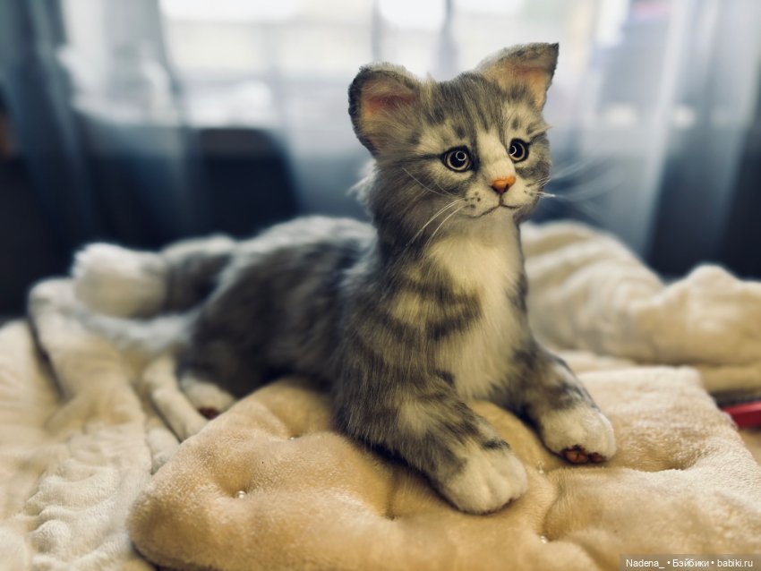 Авторская игрушка серый Котенок (фото 5)