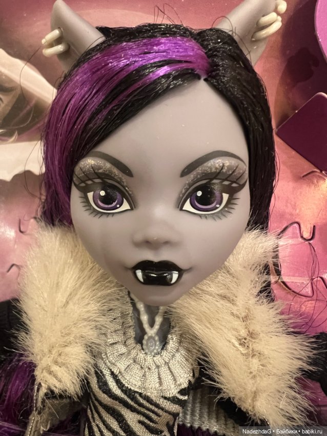 Monster High Reel Drama Clawdeen Wolf in Black and White (фото 3)