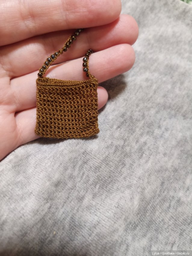 Аксессуары для Ваших куколок ☺️👜 (фото 6)