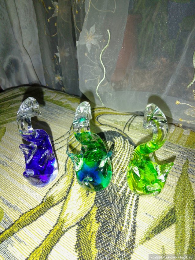 Статуэтка , фигурка ЛЕБЕДИ трио Цветное стекло (фото 7)