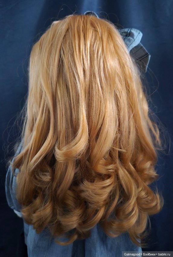 Шикарная златовласка от Sylvia Natterer