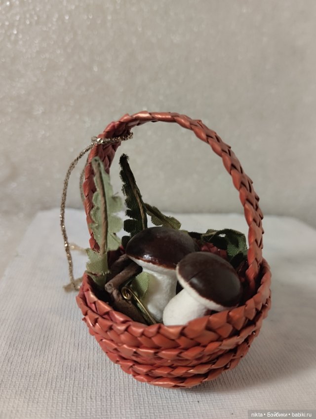 Ёлочная игрушка Грибы в корзинке
