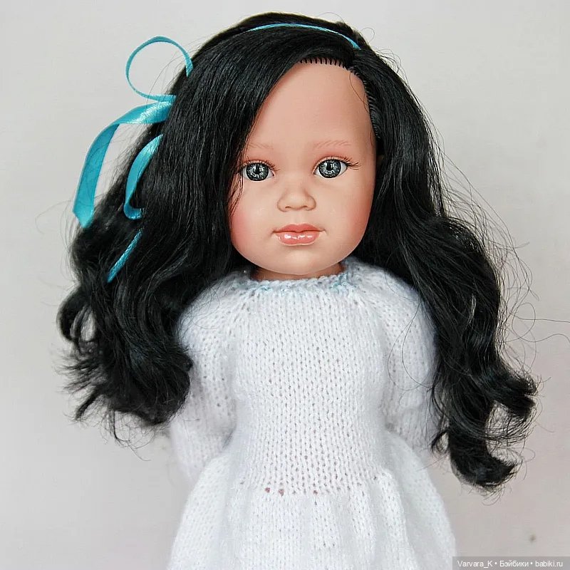 Llorens, артикуляционная кукла Алиса, брюнетка , 42 см (фото 4)