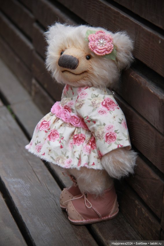 Мишутка в цветочном платье